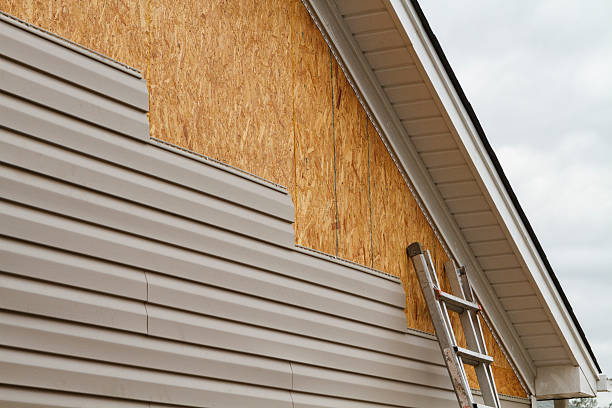 24/7 Emergency Vinyl Siding experts in Rockville, MN